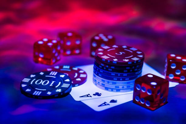 Texas Hold'em Bonus table interface showing community cards and player hand